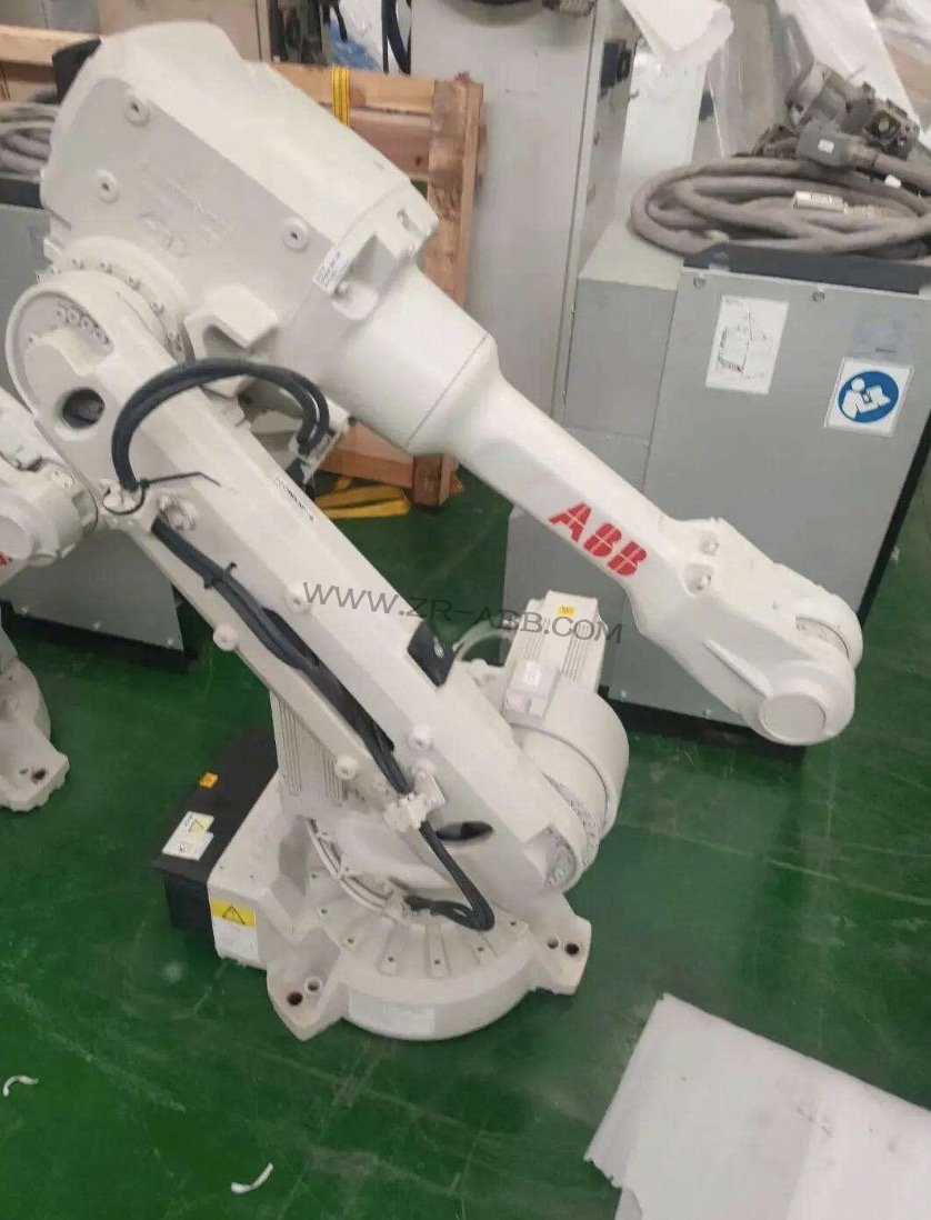 ABB�C���˾S��IRB2600���|����