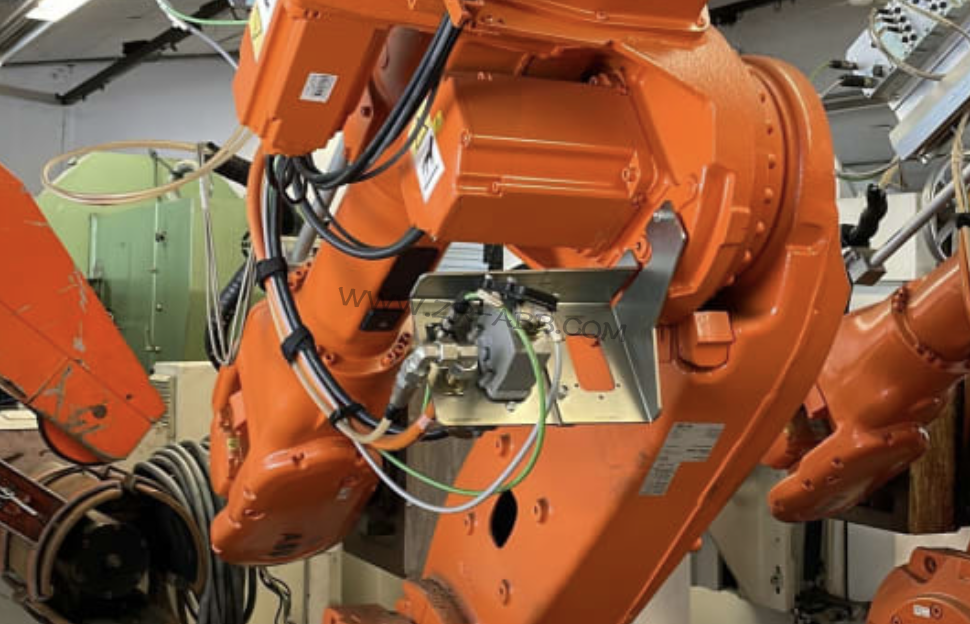 ABB�C���˾S�ޏĹ��ϵ��֏͵�ȫ�^��