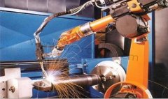 如何將工業機器人與數控機床融合應用