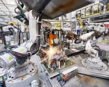 ABB�C���˚廡�������O��